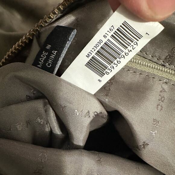 Excellent Marc by Marc Jacobs Preppy Nylon Natasha Cross Body Bag - Picture 5 of 7